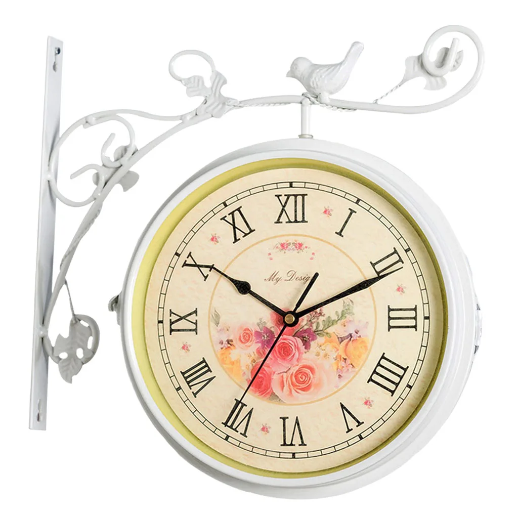 Metal Double Sided Wall Clock Antique Style Silent Roman Dial for Cafe Restaurant Outdoor Decor