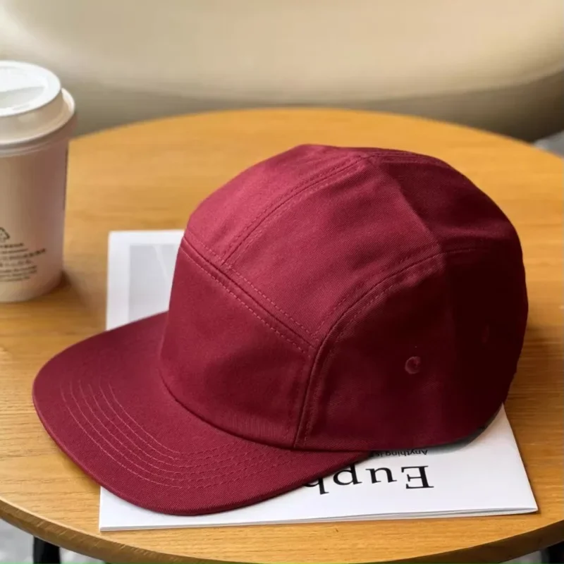 Nowe niestandardowe logo 5-panelowa bawełniana czapka z daszkiem 60 cm z dużą główką i płaskim rondem Zewnętrzna osłona przeciwsłoneczna Hip Hop Skate Hat dla mężczyzn i kobiet Gorras