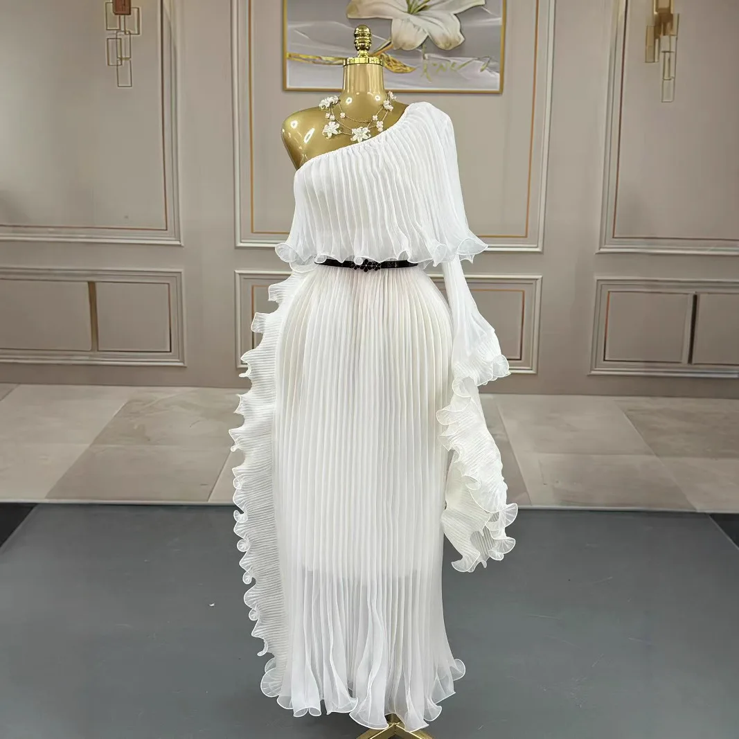

MIYAKE New European and American Plus Size Dress Fashion Light Luxury High-grade Off-shoulder Evening Party Gown for Women