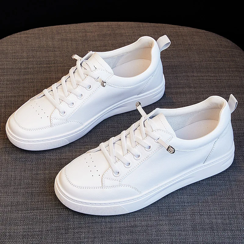 Zapatillas blancas de cuero genuino para mujer, cómodas, de estilo casual, con plantilla de piel de cerdo, transpirables, de fácil calzado, ideales para el uso diario y para caminar.