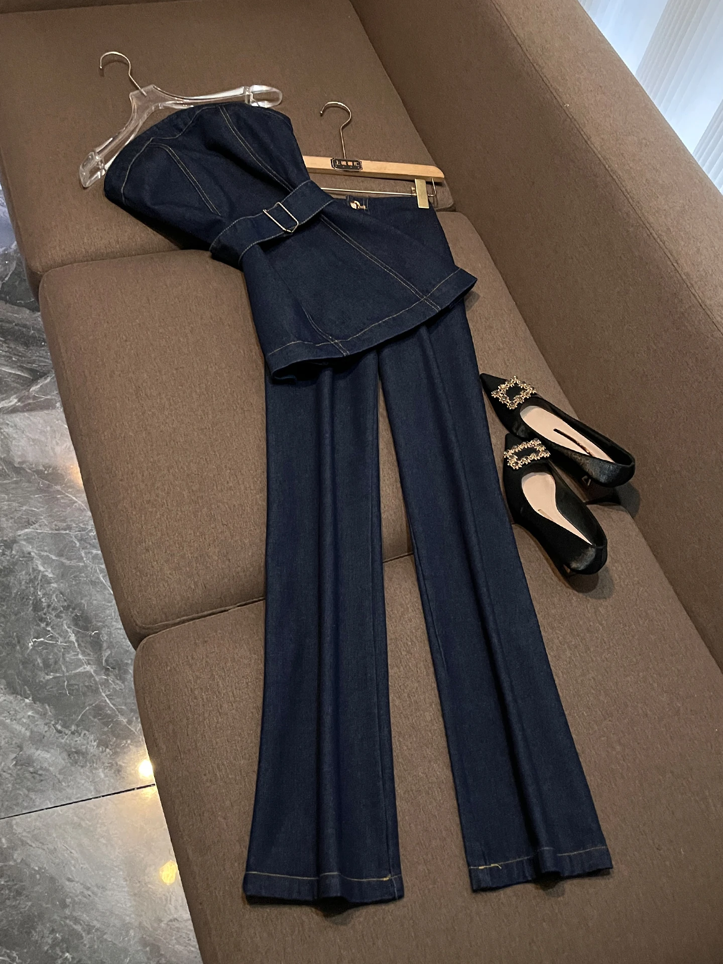 

2026 Spring Commute Set Women's Slim Fit Waist Cinching Vest Flared Pants Two Piece Set P254 Fashionable High Waist Trousers