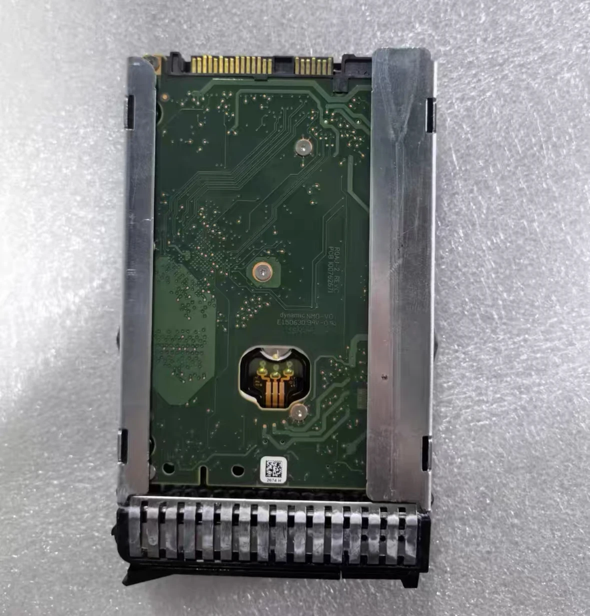 

Для серверного жесткого диска 00NA492 00NA491 1 ТБ SAS 2,5 12 ГБ X3550M5 X3850X6