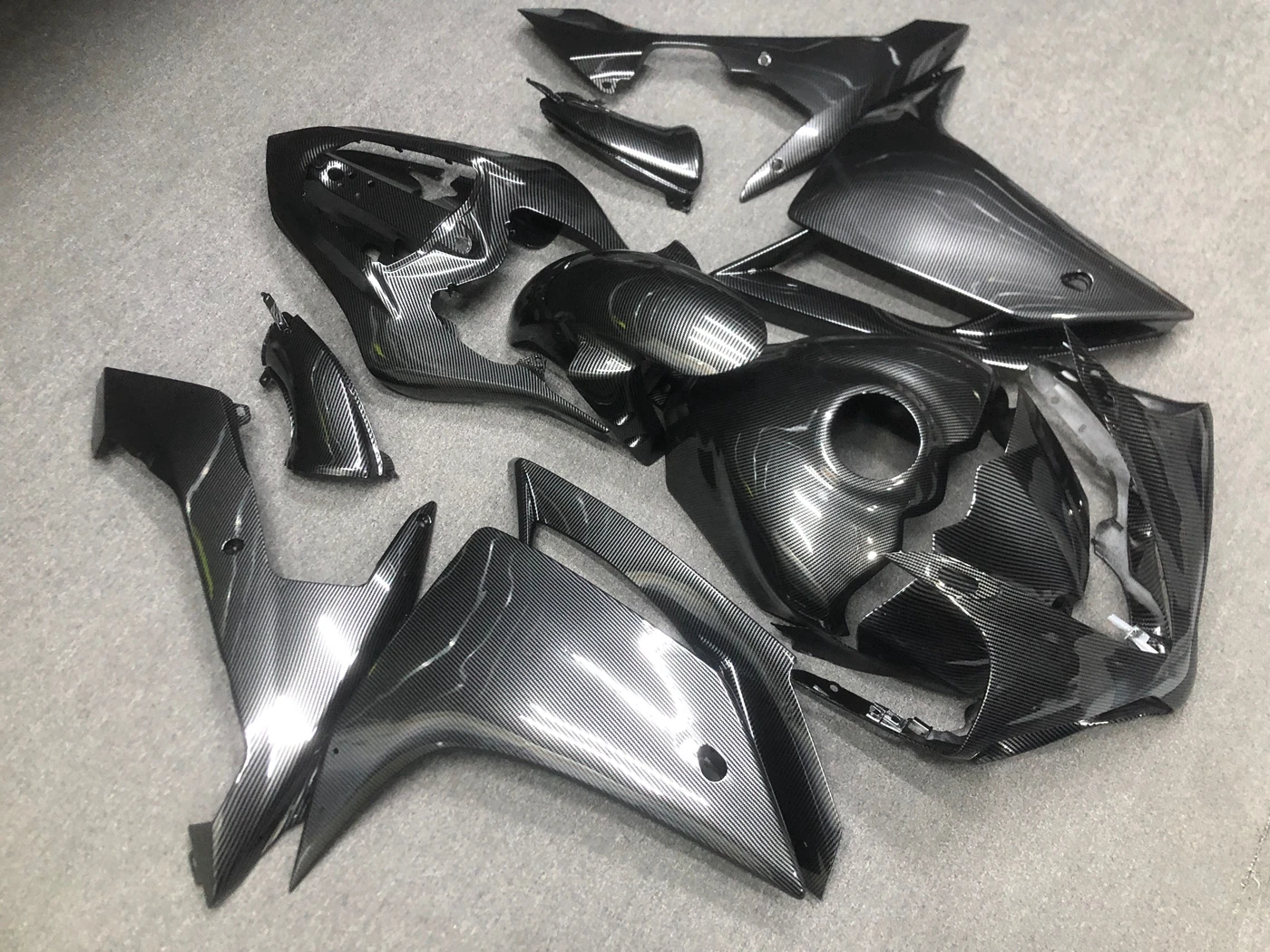 

Carbon look painted Fairing kit for YAMAHA YZF R1 2007 2008 YZF R1 07 08 fairings Injection molding 100% fit ment