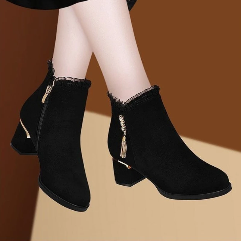 

Женские короткие туфли для офиса, нескользящие ботильоны на среднем каблуке на массивном каблуке, новая обувь в стиле Y2k Rock, осенние популярные ботильоны из искусственной кожи для женщин