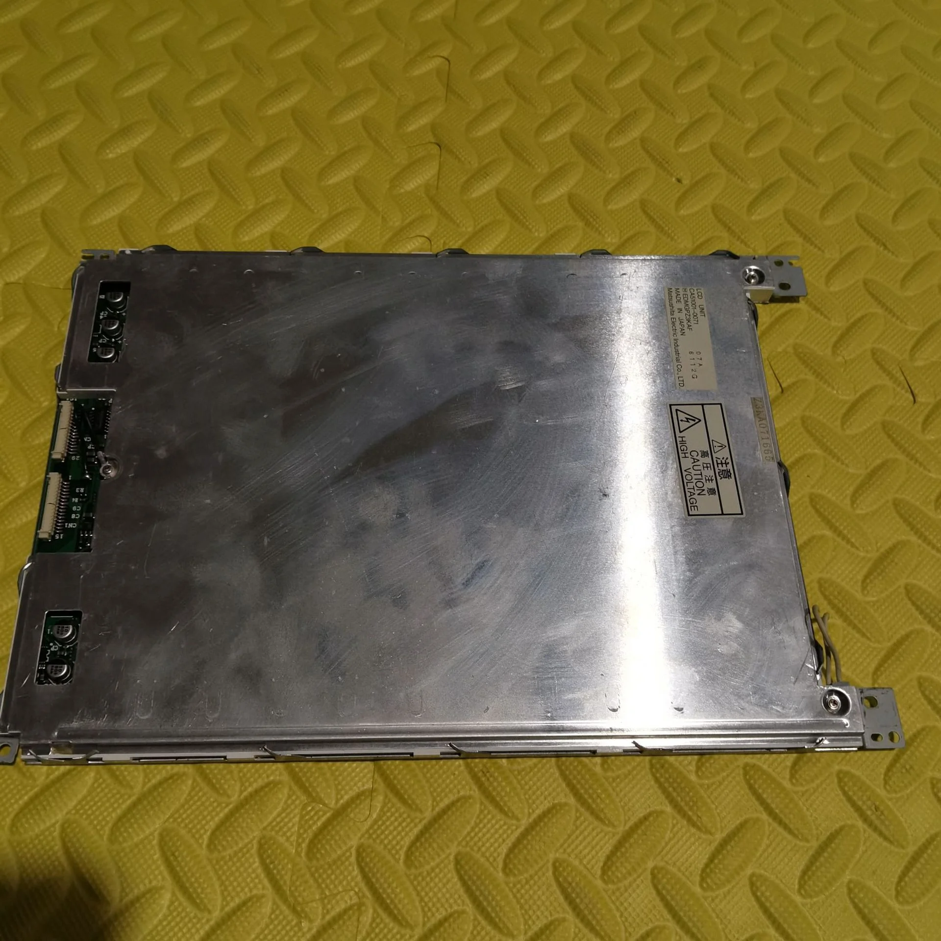 

Original stock EDMGPV4W1F LCD display screen