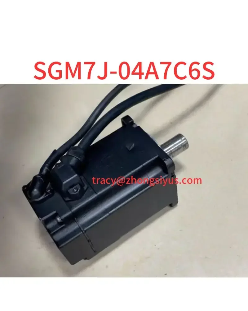

Used SGM7J-04A7C6S servo motor