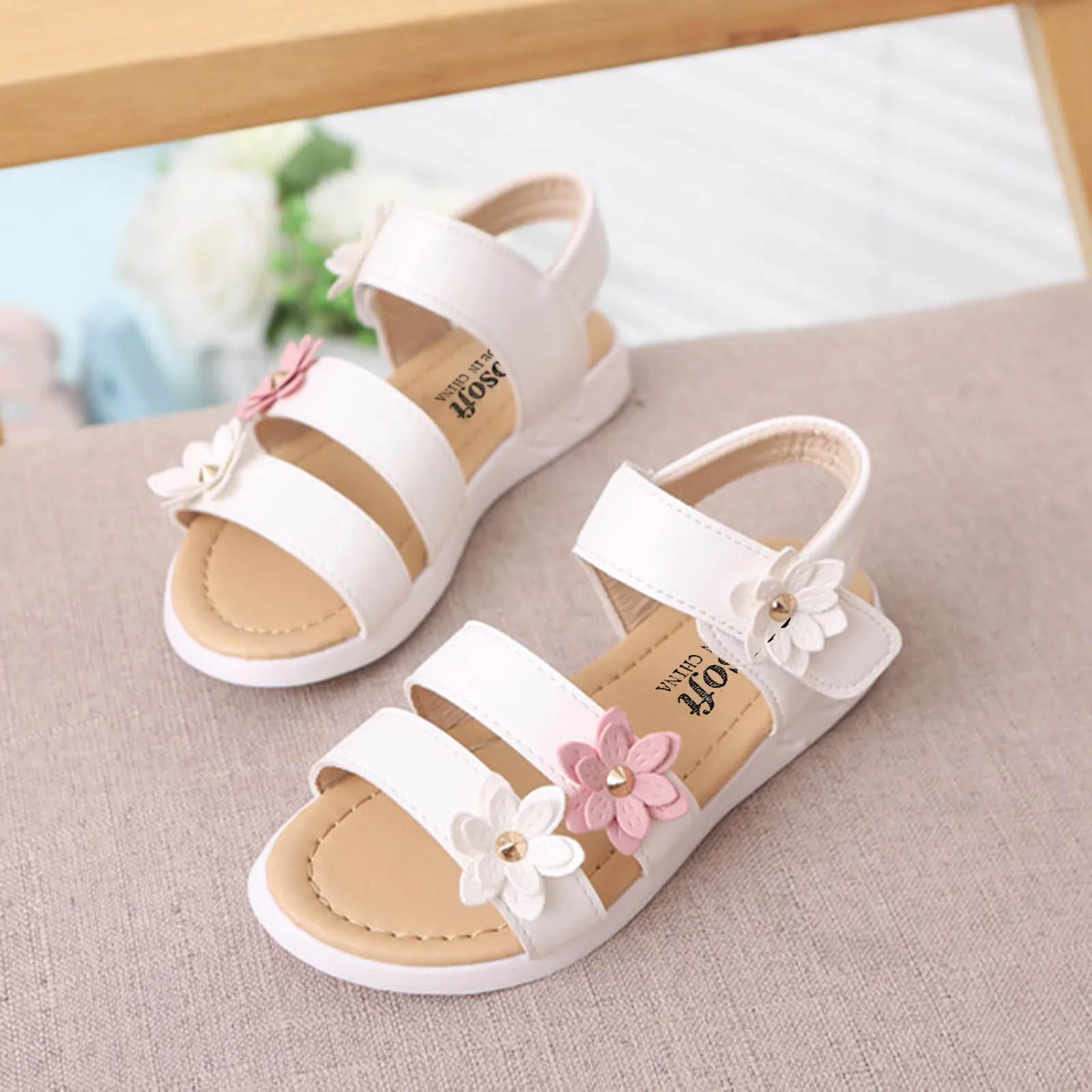 Children\'s Sandals 2024 New Girls Flats Princess Flower Kids Summer Slip on Shoes Pink Soft Sole Elastic Band Open Toe Footwear