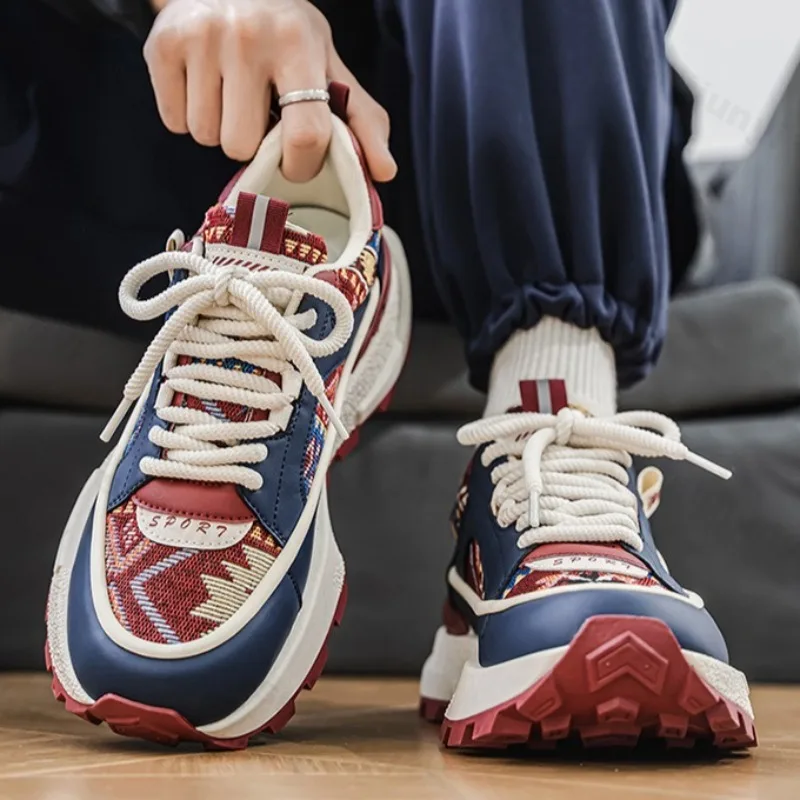 

Мужская модная трендовая повседневная спортивная обувь, новинка весны 2024, дышащая удобная универсальная обувь на толстой подошве, низкие кроссовки на массивном каблуке