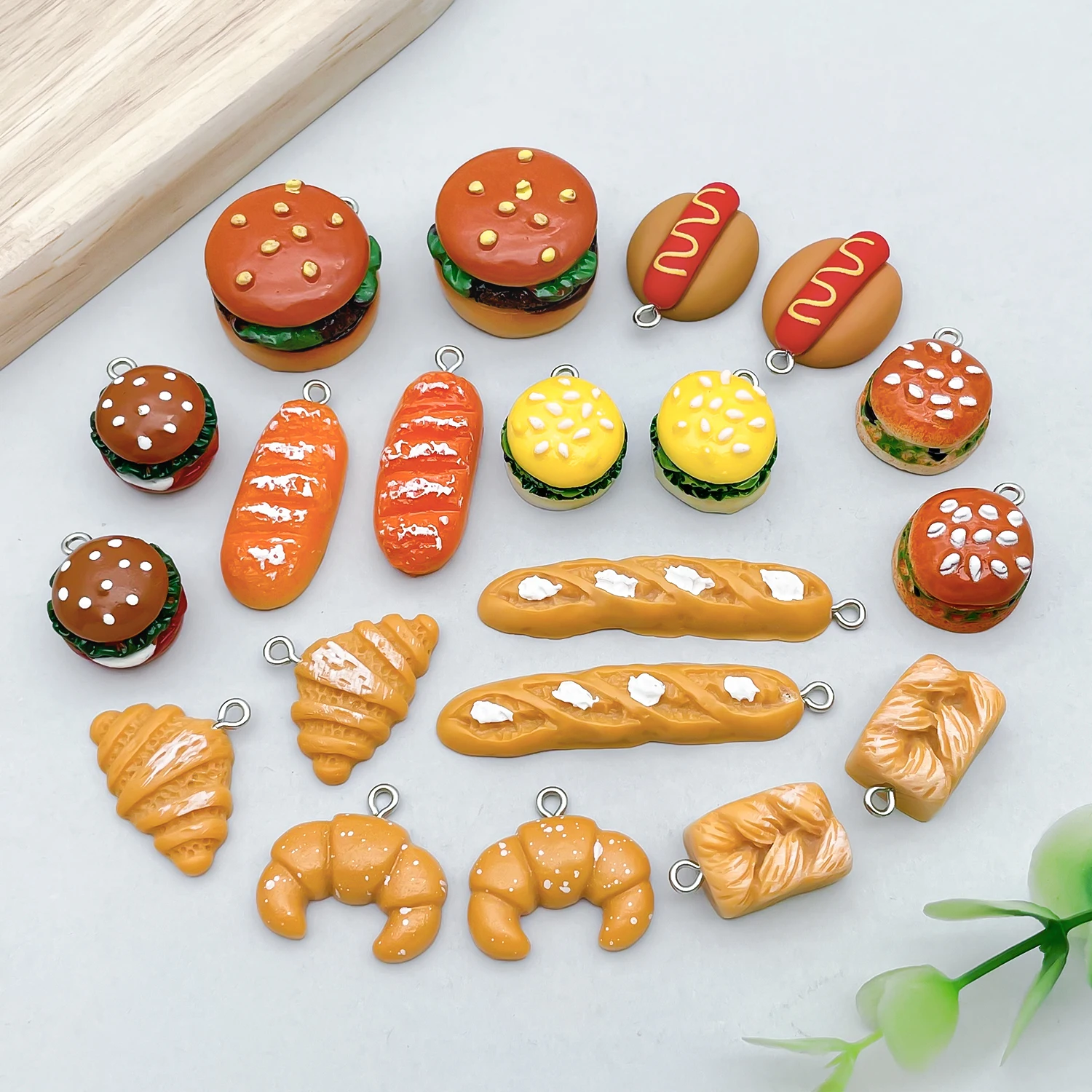 20pcs Resin Food Burger Bread Pendant Jewelry Making DIY Earrings Charms for Jewelry Bracelets Necklace