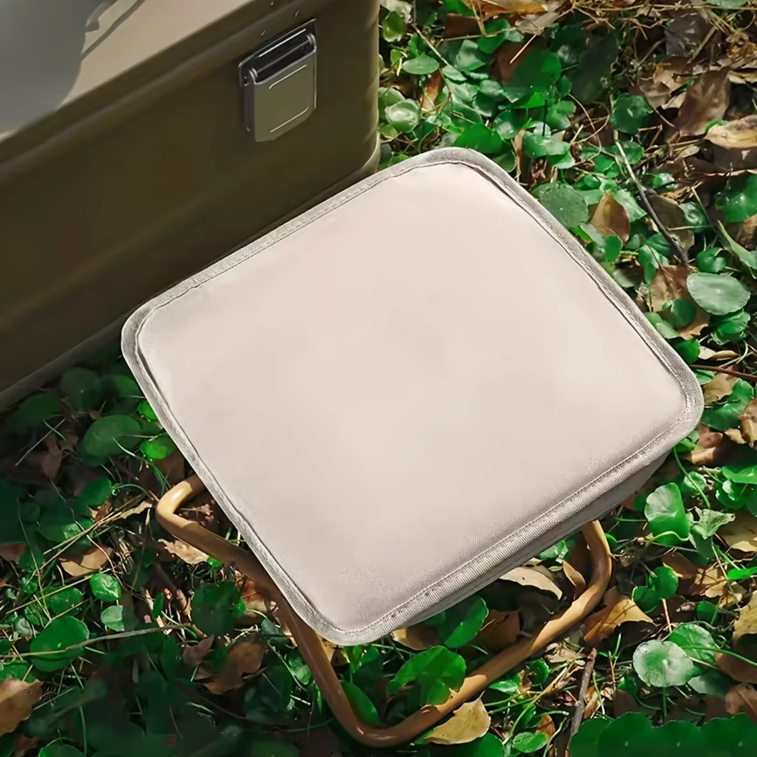 

Compact Square Iron Folding Stool - Adjustable Zipper, Portable, Lightweight, and Durable for Outdoor Camping, Fishing, and Back