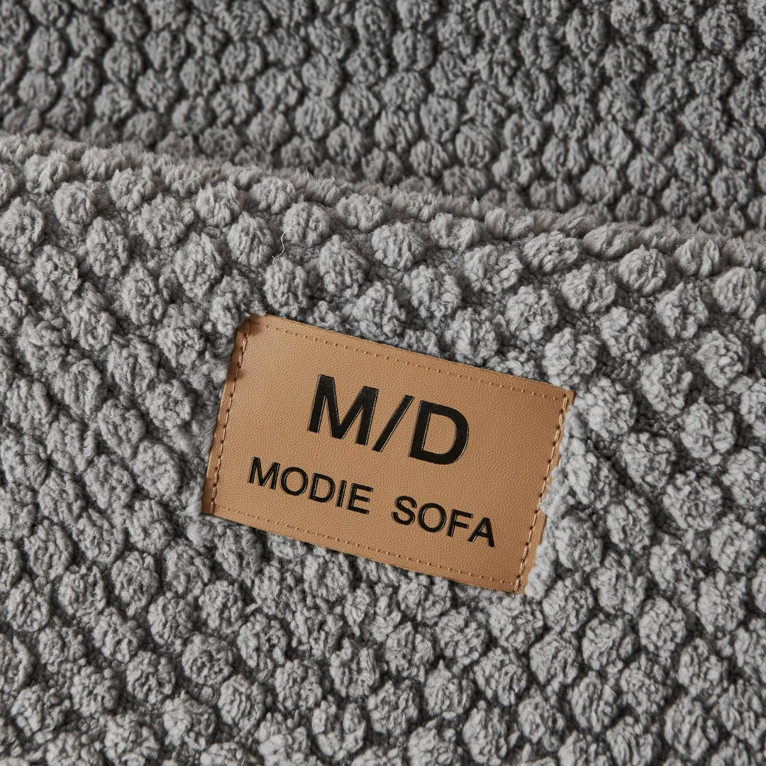 1 Stück Verdickter Warmer Einfarbiger Jacquard-Gesteppter Fleece-Sofabezug, Rutschfest, für Wohnzimmer 1/2/3/4-Sitzer Haustierfreundlicher Couchbezug – Detail 5