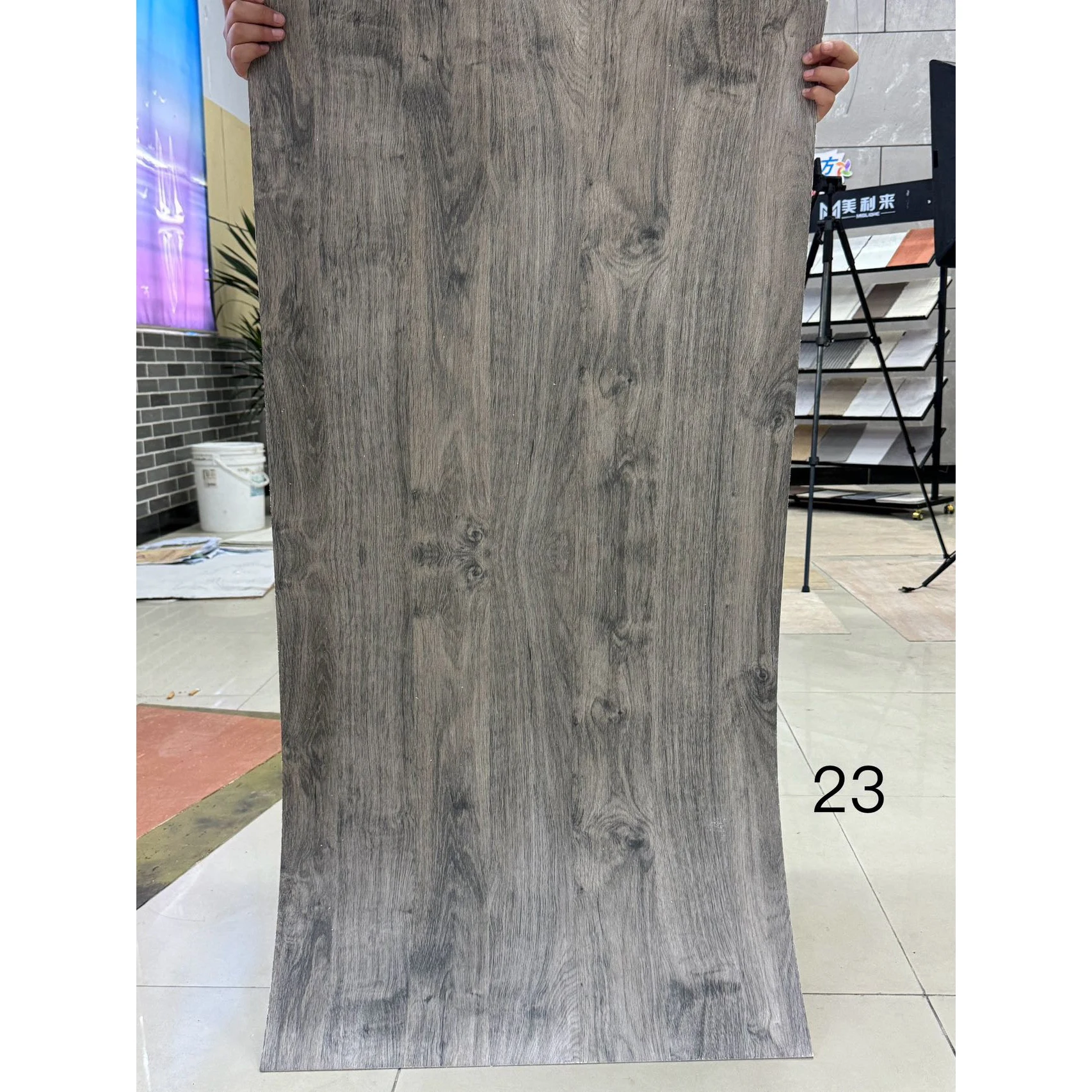 لوحة حجرية ناعمة تقليد الخشب MCM مادة ديكور مرنة داخلية من الدرجة الأولى