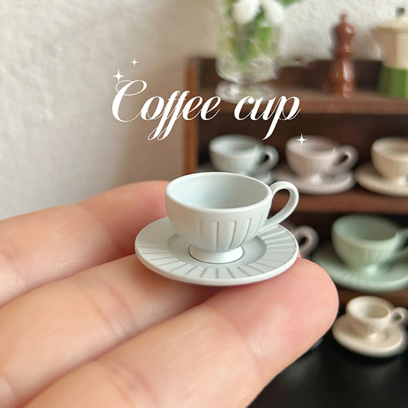 2Pcs Dollhouse Miniature Dining Ware Mini Vertical Pattern Coffee Cup Plate Set Toy Model Doll House Accessories