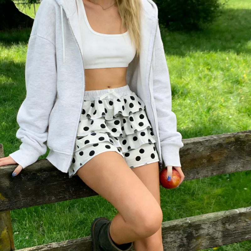 2026 Summer Polka Dot Cake Shorts for Women, Elastic Waist, Bow Patch, Slim Fit Comparison, Casual Fashion Pants
