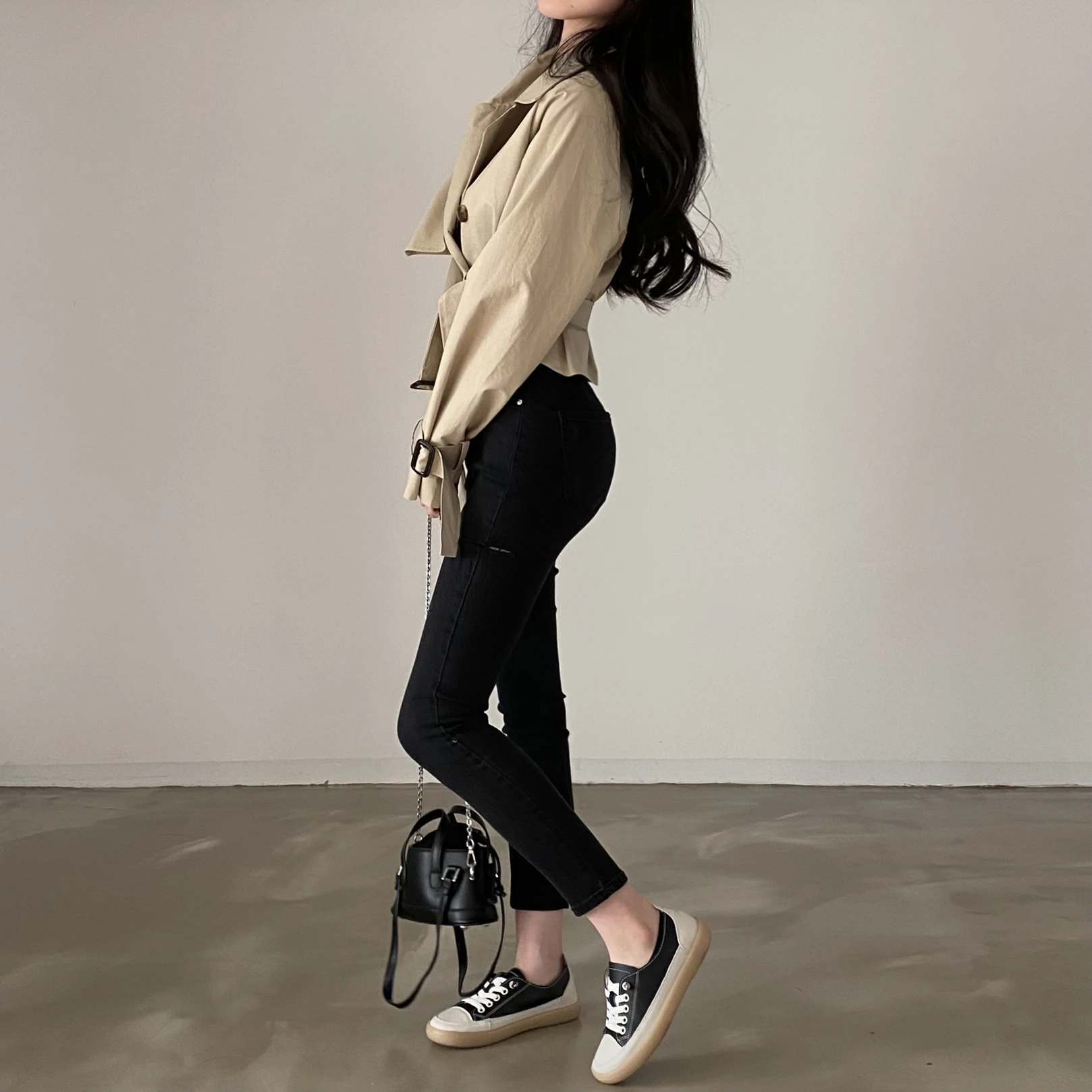 2colors 2023 Korean Women Autumn Trench Coats Short Jacket Casual Female Lace Up Coat Tops womens (hf1903)