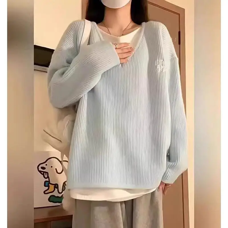 

Поддельный лоскутный свитер из двух частей в студенческом стиле для женщин, осенний, милый, нежный стиль, свободные универсальные, мягкие и восковые вязаные топы