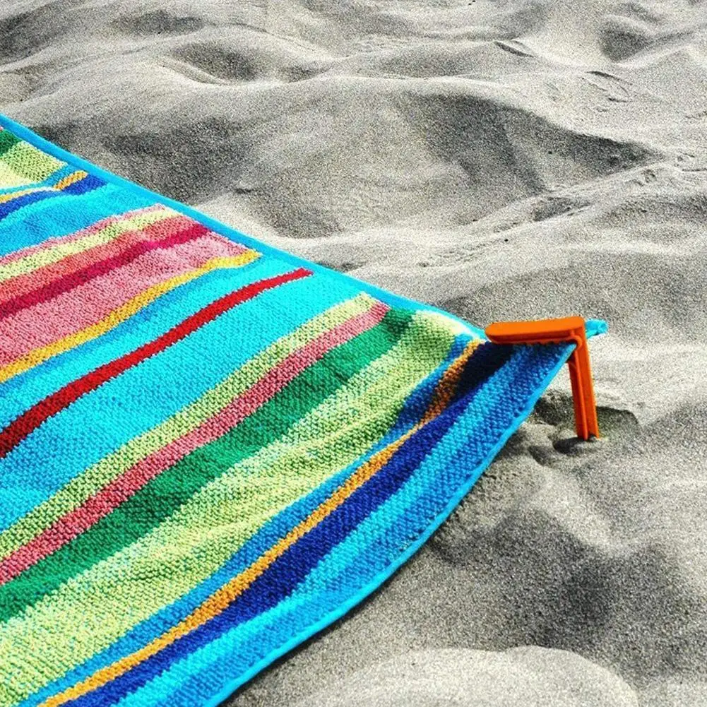 4 pezzi clip per asciugamano da spiaggia clip per tappetino da campeggio mollette per vestiti da esterno per porta lenzuolo clip per asciugamani morsetto per asciugamani da spiaggia clip per asciugamani