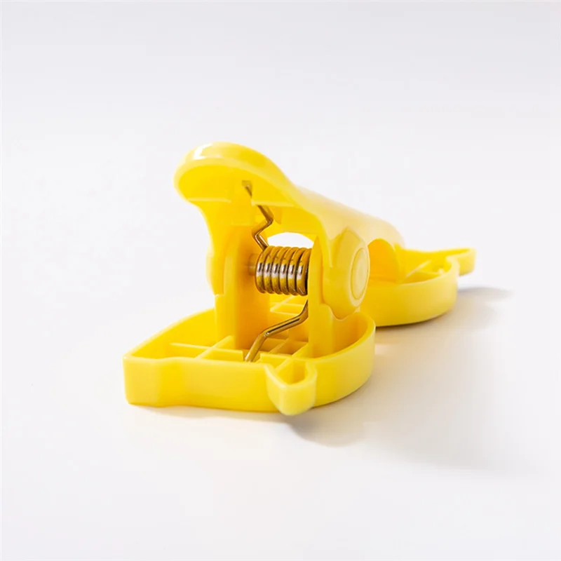 

10 шт. зажимы для пляжных полотенец, портативные держатели для стульев, яркие цветные зажимы для полотенец, пластиковые милые зажимы для одежды-AT64