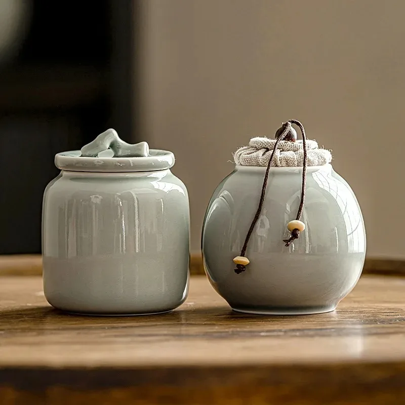 Universe Grocery Store Creative Vegetable Ice Grey Glazed Tea Jar Ceramic Small Tea Storage Jar