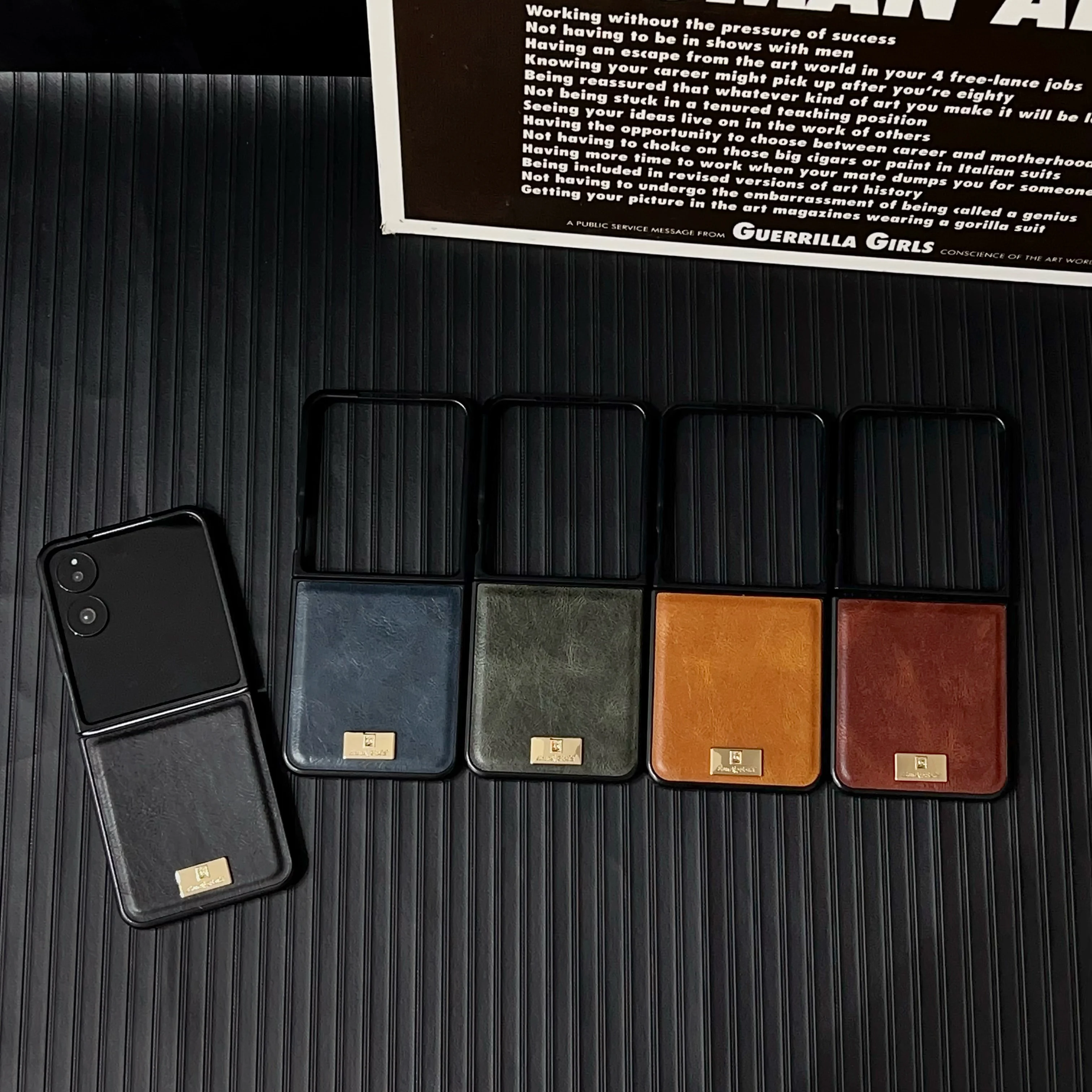 

Back Cover For Xiaomi Mix Flip 2 Case Crazy Horse Pattern Hard PC Shockproof Phone Case