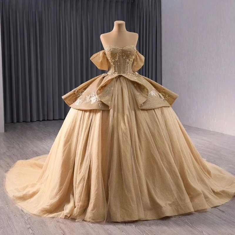 

Gold Shiny Quinceanera Dresses Sweetheart Off The Shoulder Birthday Puffy Party Dress Lace Beading Tull Ball Gown Vestidos De 15