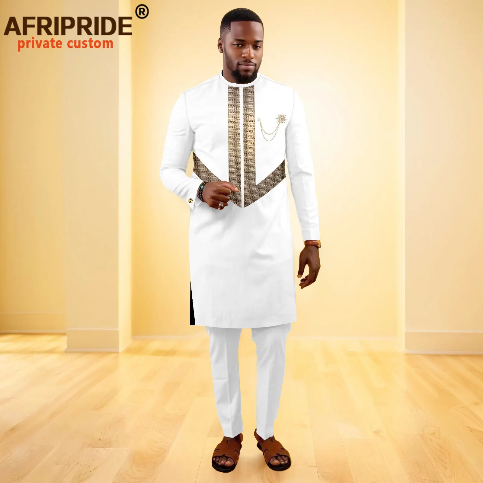 African Clothes for Men O-neck Embroidery Brooch Long Robes and Pants 2 Piece Set Dashiki Tracksuit Formal Outfits 2516044