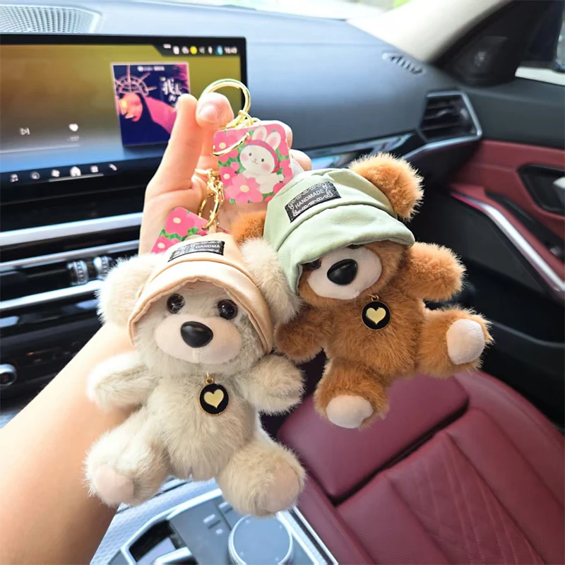 かわいい漫画のクマのぬいぐるみキーホルダー、帽子をかぶったペンダント付き、バックパックの装飾用 - 柔らかいおもちゃのギフト
