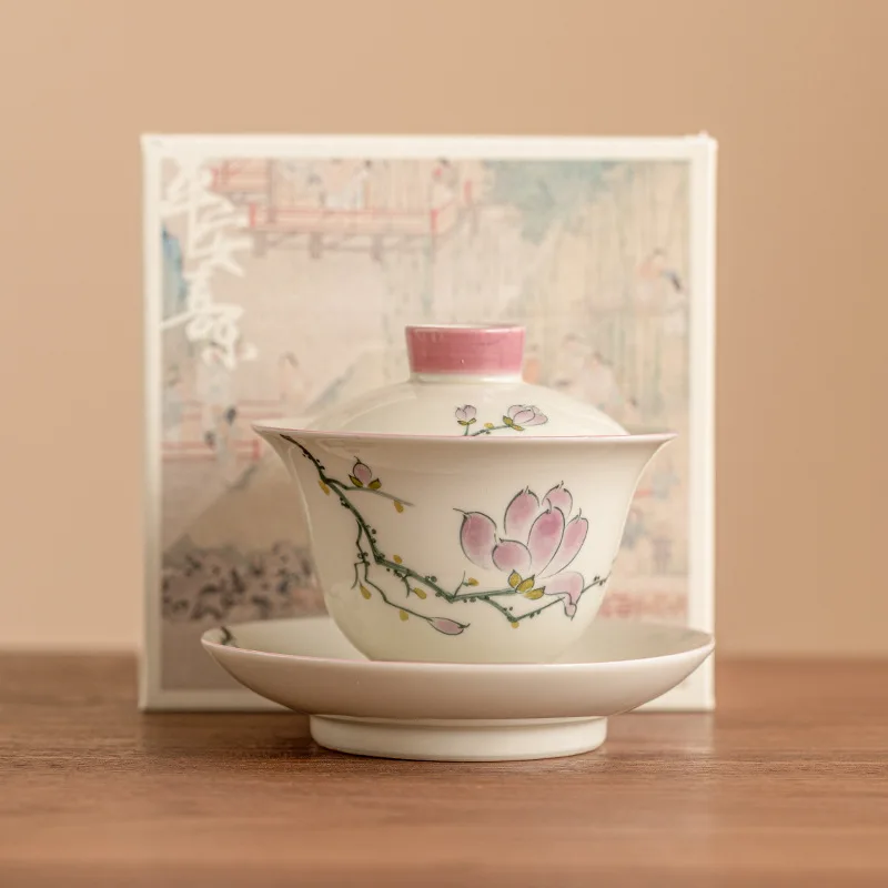 Chinese Hand-painted Magnolia Sancai Covered Bowl Teacup Single Kung Fu Tea Set Teacup With Cover Ceramic Tea Bowl