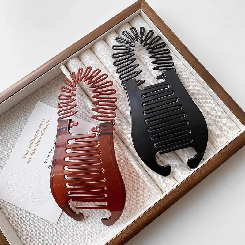 New 2 in 1 Banana Clip Set Fish Clip Coiled Hair Insert Comb Hair Side Comb Beaded Hair Clip Women Invisible Comb Headdress 2025