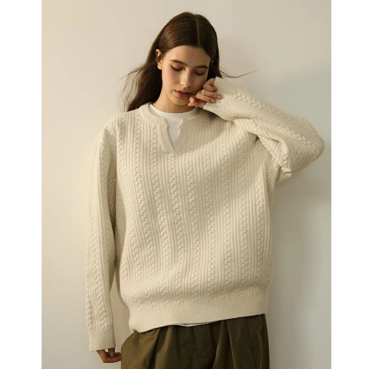 Suéter de Punto Casual Retro Americano con Cuello en V para Hombre, Color Puro, Ropa Exterior, Estilo Nuevo de Otoño Invierno...