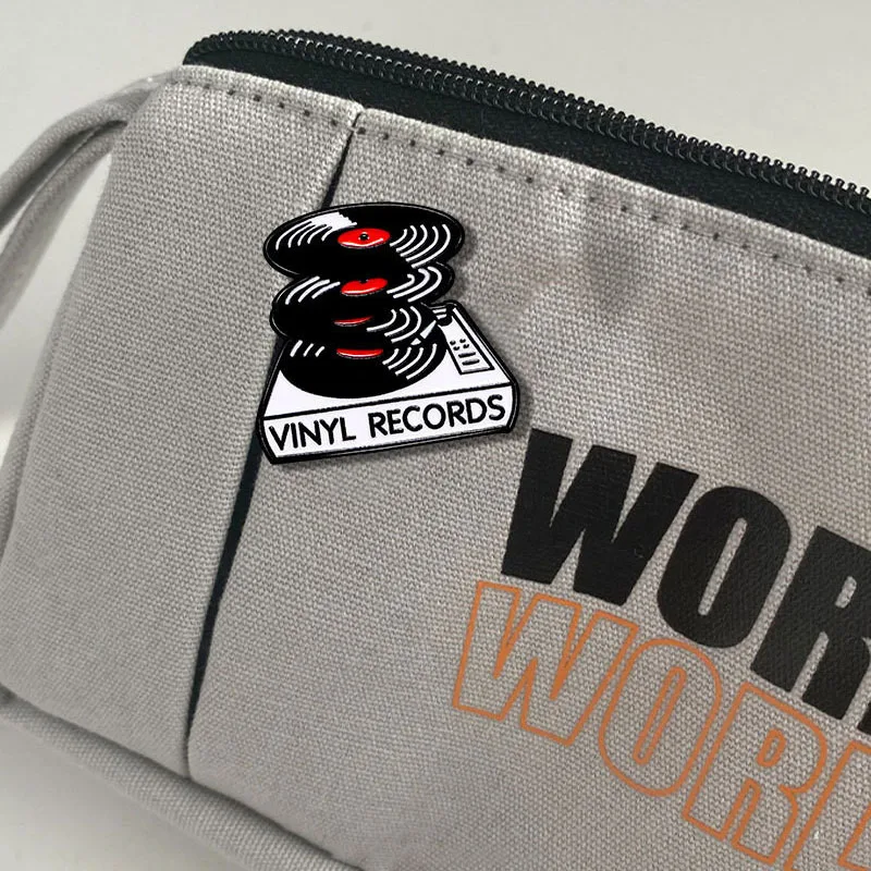 Vintage Punk Black Record Jukebox Enamel Brooch Cartoon Letter Geometric Lapel Badge Pins Jewelry Party Gifts For Women Men