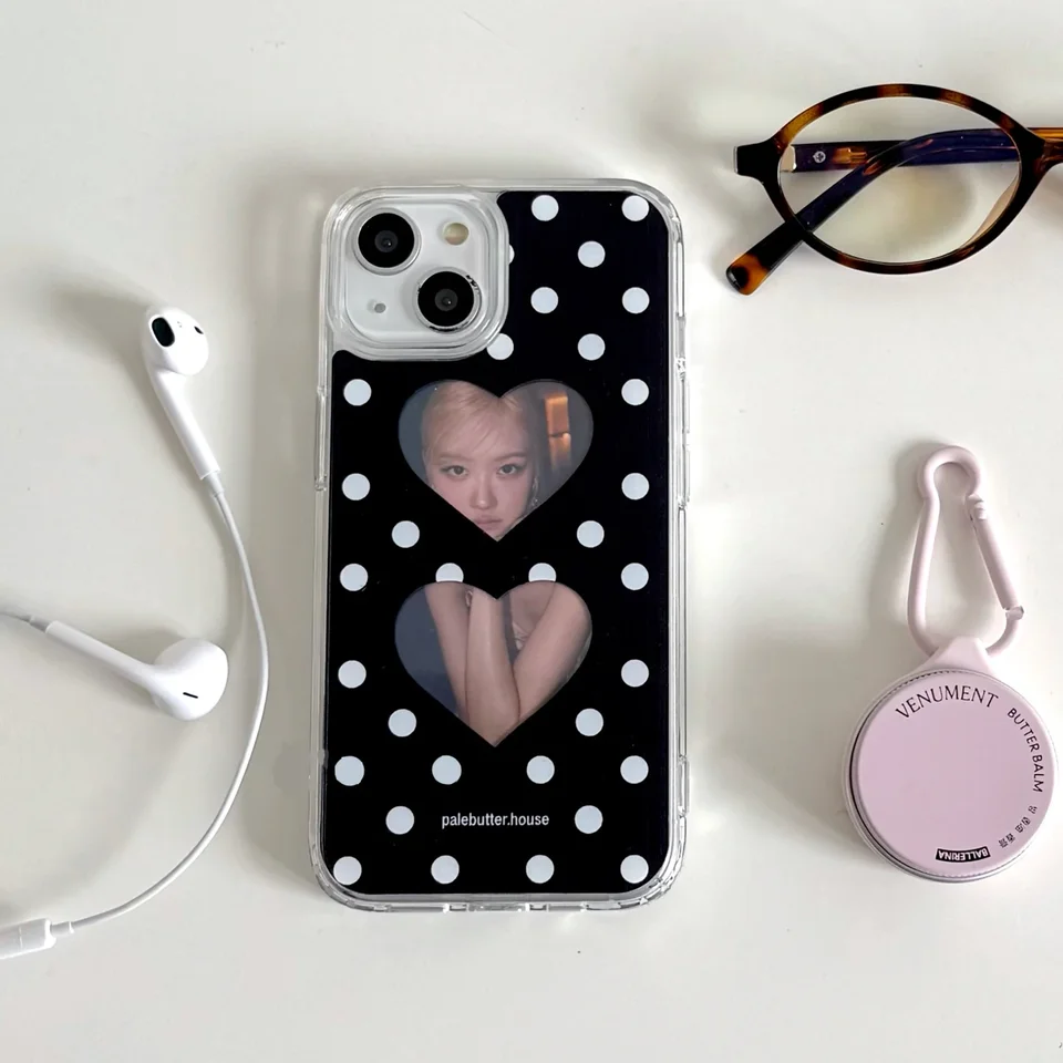 Funda coreana creativa de lunares y corazón hueco para iPhone 17 AIR 16 15 14 13 12 11 Pro XSMAX MINI XR 7 8 Plus estilo Y2K 2