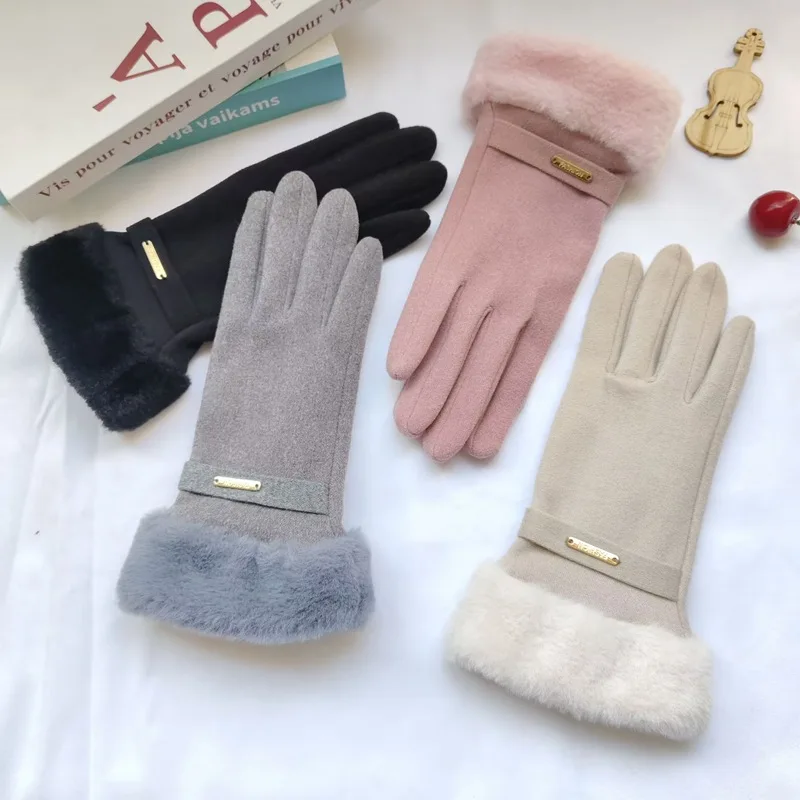 قفازات نسائية مخملية جديدة ذات فم معدني مخملي شتوي مقاوم للرياح ودافئ تعمل باللمس