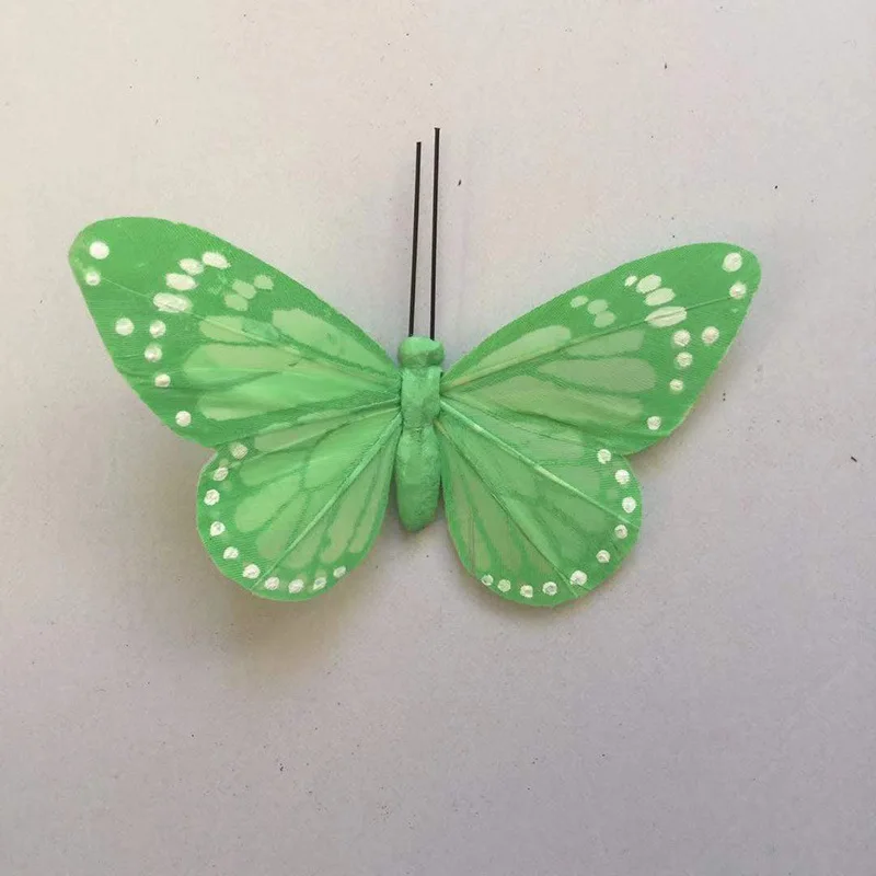 J959 فراشة ريشة اصطناعية وردية 10 سم لهدايا عيد الميلاد بألوان فاتحة لحفلات الزفاف