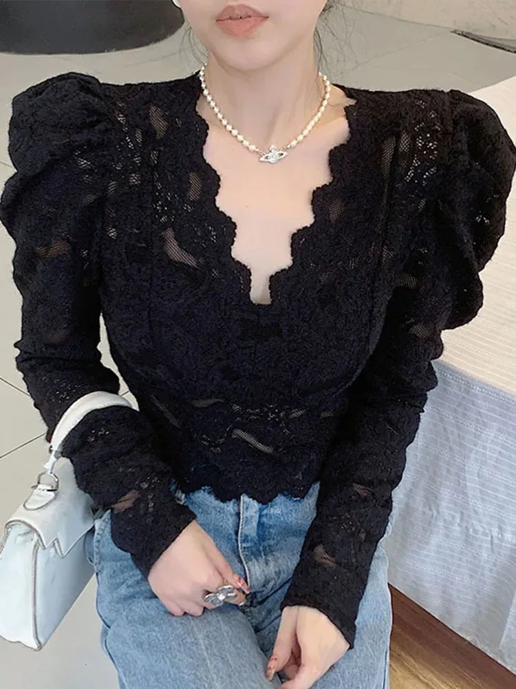 Vintage Lace Blouse Women Chic Crop Long Sleeve Top Lady Sexy Fashion See Through Shirt Female Elegant Aesthetic V Neck Blouses