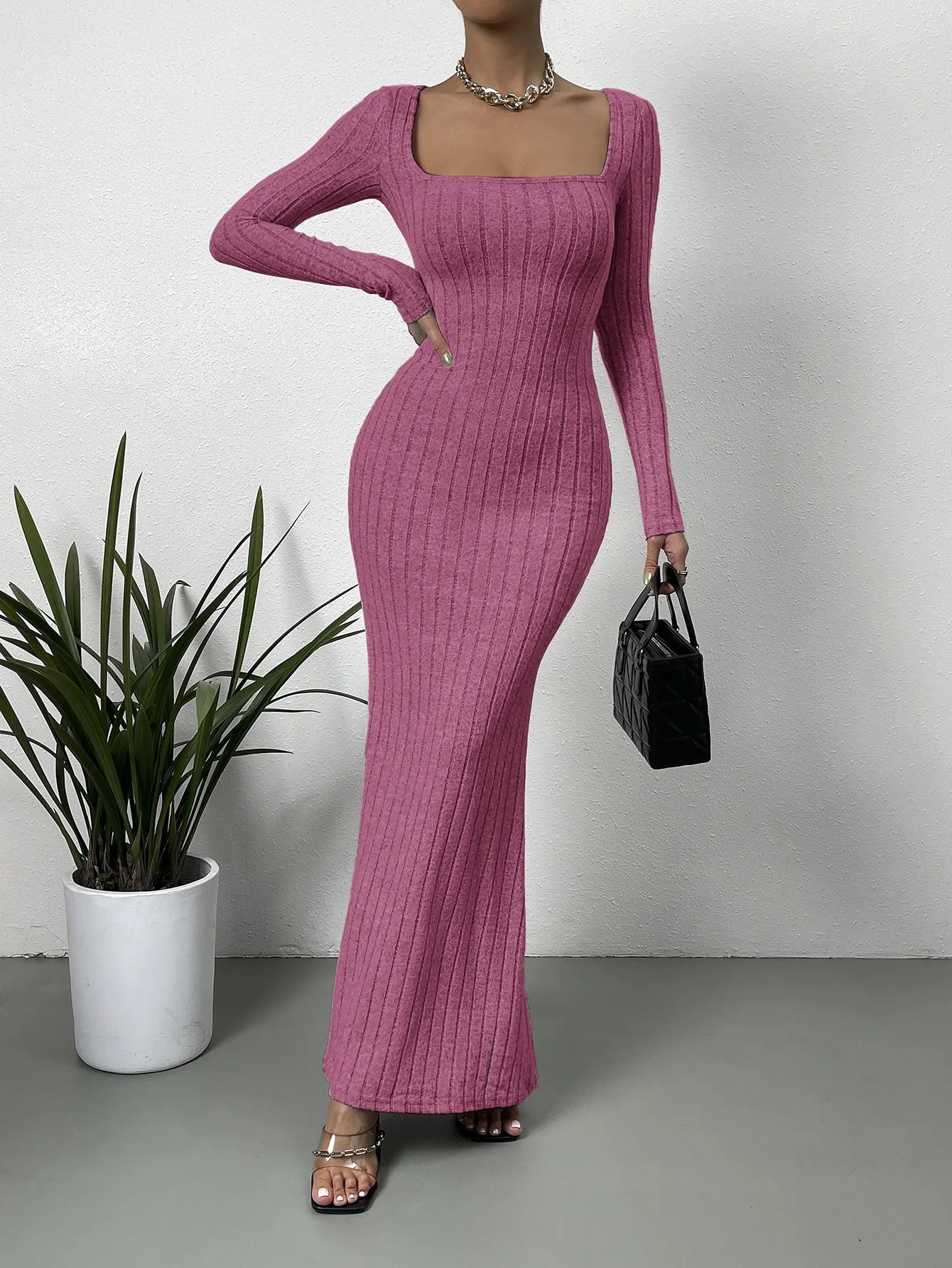 Mature Sexy Fashion New Line Neck Low Cut Solid Color Slim-fit All-match Long-sleeved Dress