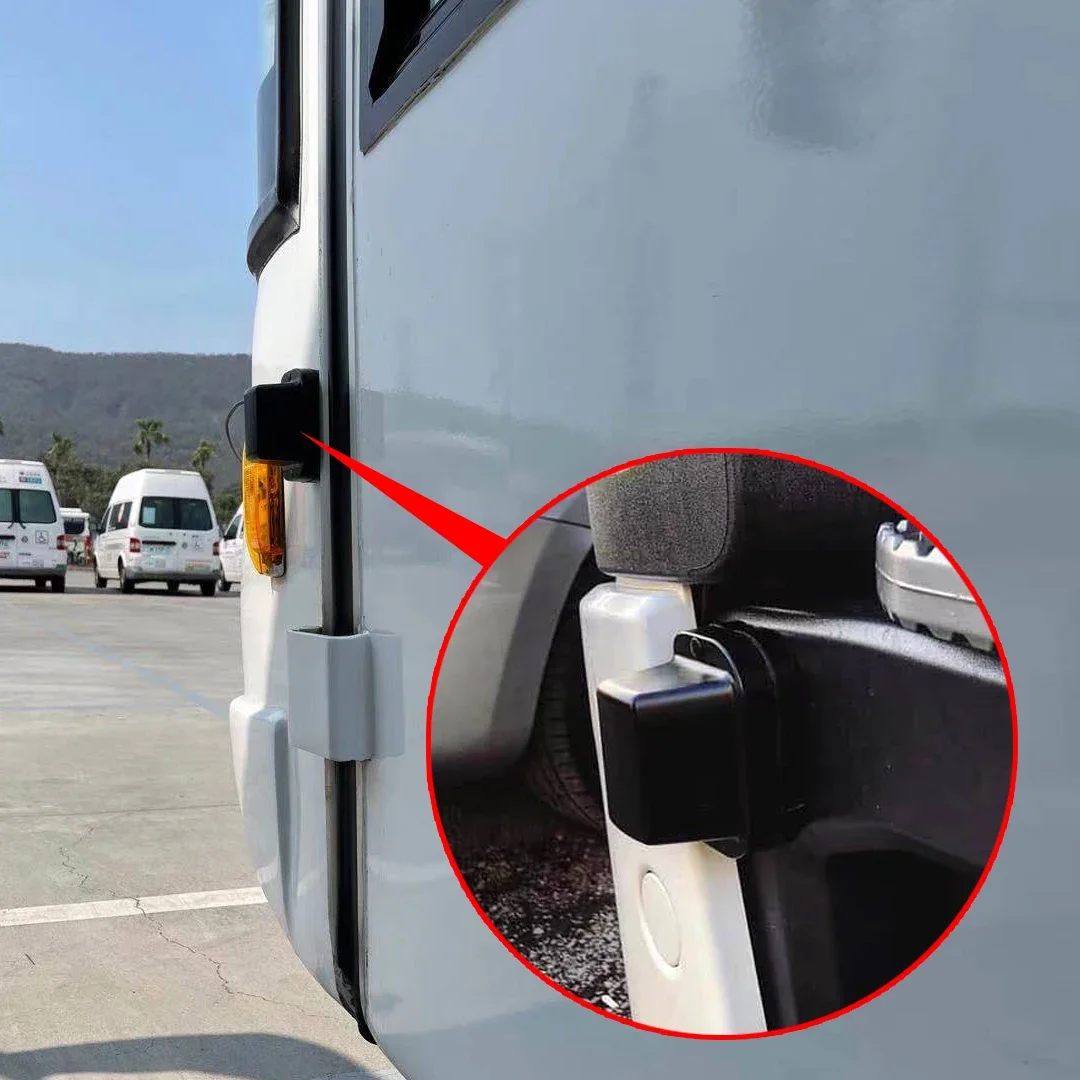 Blind spot monitor truck radar detector Lane Change Decision Aid System for vehicle