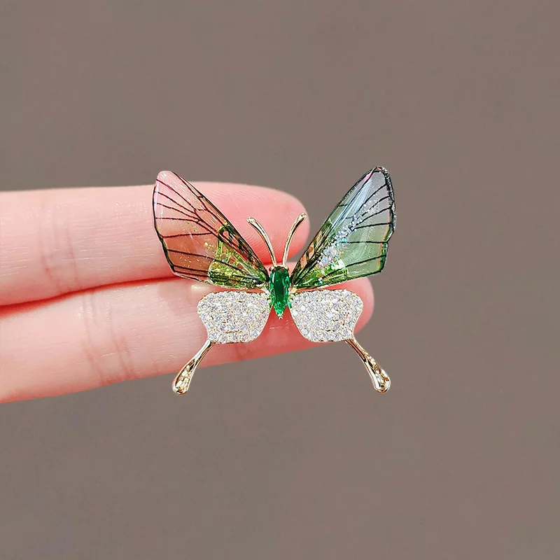 Butterfly Brooch Women Purple Green Crystal Insect Metal Pin Badge Fashion Jewelry Girls Gift