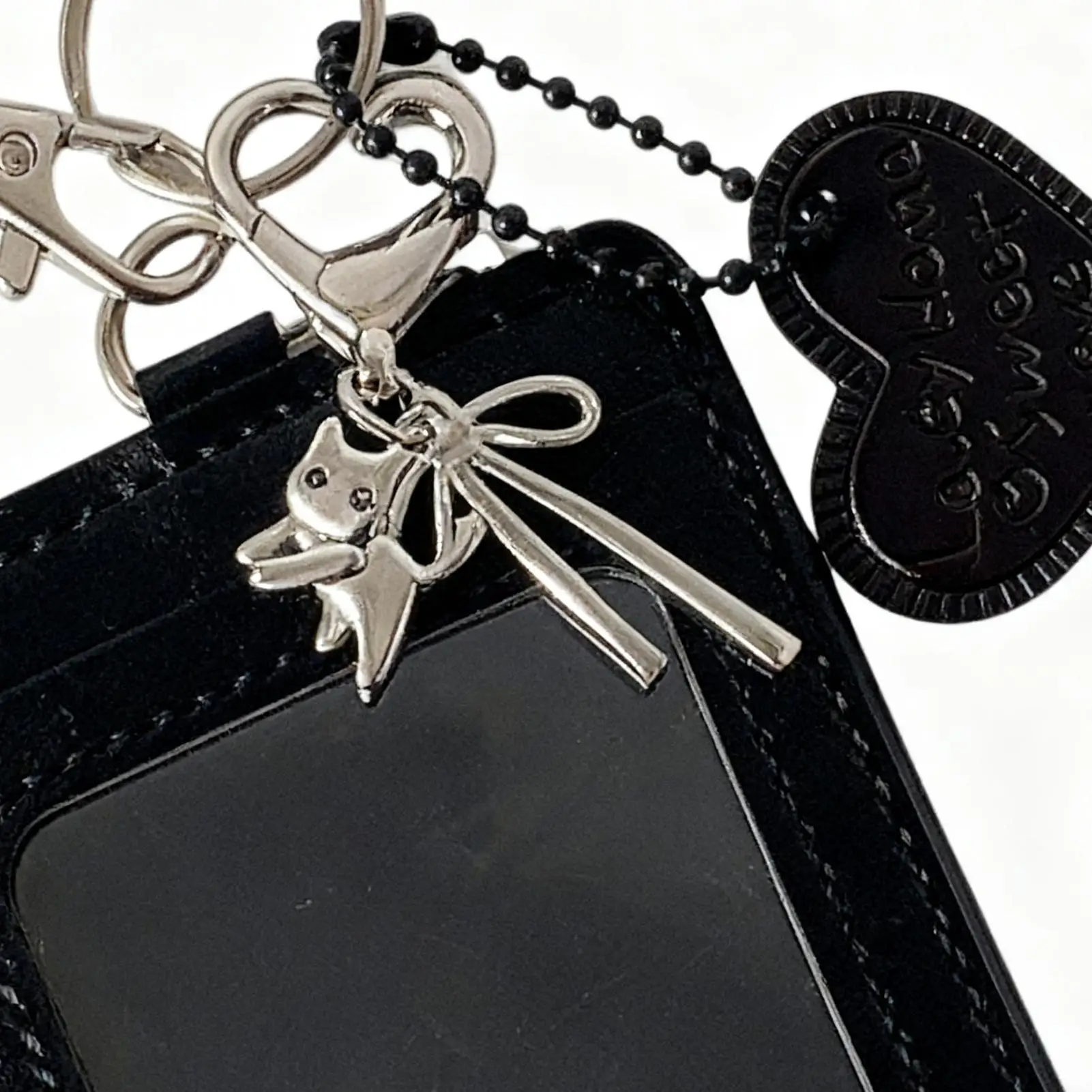 Photocard Keychain PU Leather Identification Badges Supplies Card Sleeve With Love Heart Charm Spiral Wrist Coil For Women Men