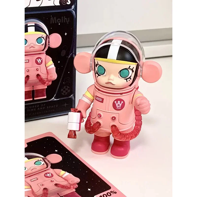 Authentic Blind Box Mega Series 100% Space Molly Jasmine 3rd-Generation Pvc Handmade Desktop Ornament Collection Birthday Gift