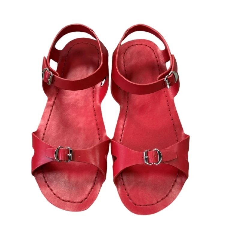 

Красивые удобные нишевые римские сандалии для женщин. 25, новые летние однотонные сандалии с пряжкой и открытым носком из кожи после пустых сандалий AD1109.