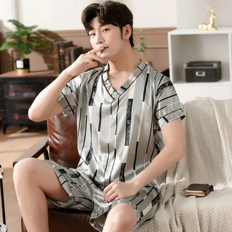 Pajamas Men Ice Silk Short-Sleeved Student Homewear Two-Piece Set of Easy-to-Clean Short-Sleeved Shorts Nightwear Loungewear