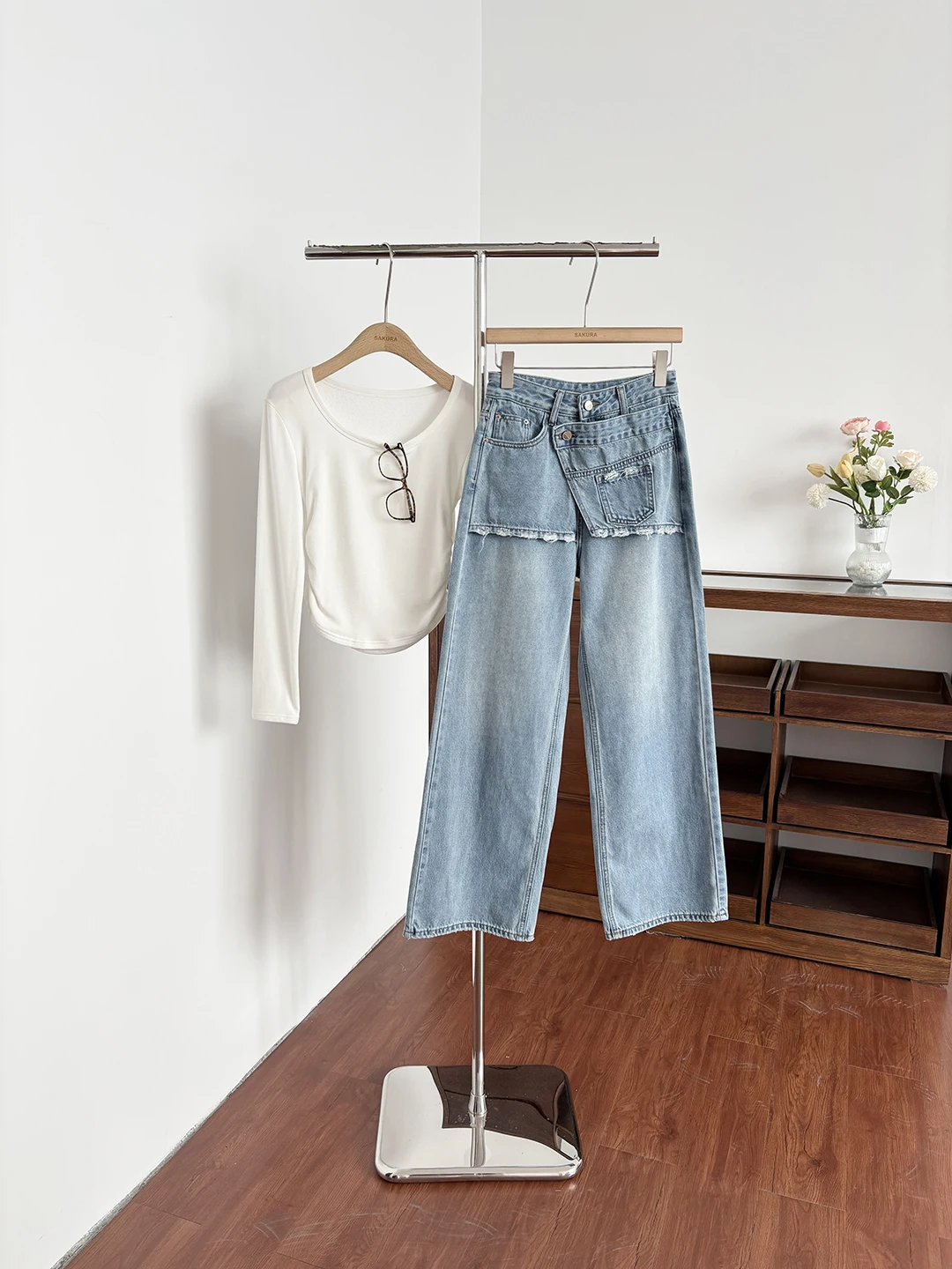 

High Waist Wide Leg Jeans Women's Distressed Versatile Summer New Style Loose Fit Long Pants Korean Design Sense Fake Two Pieces