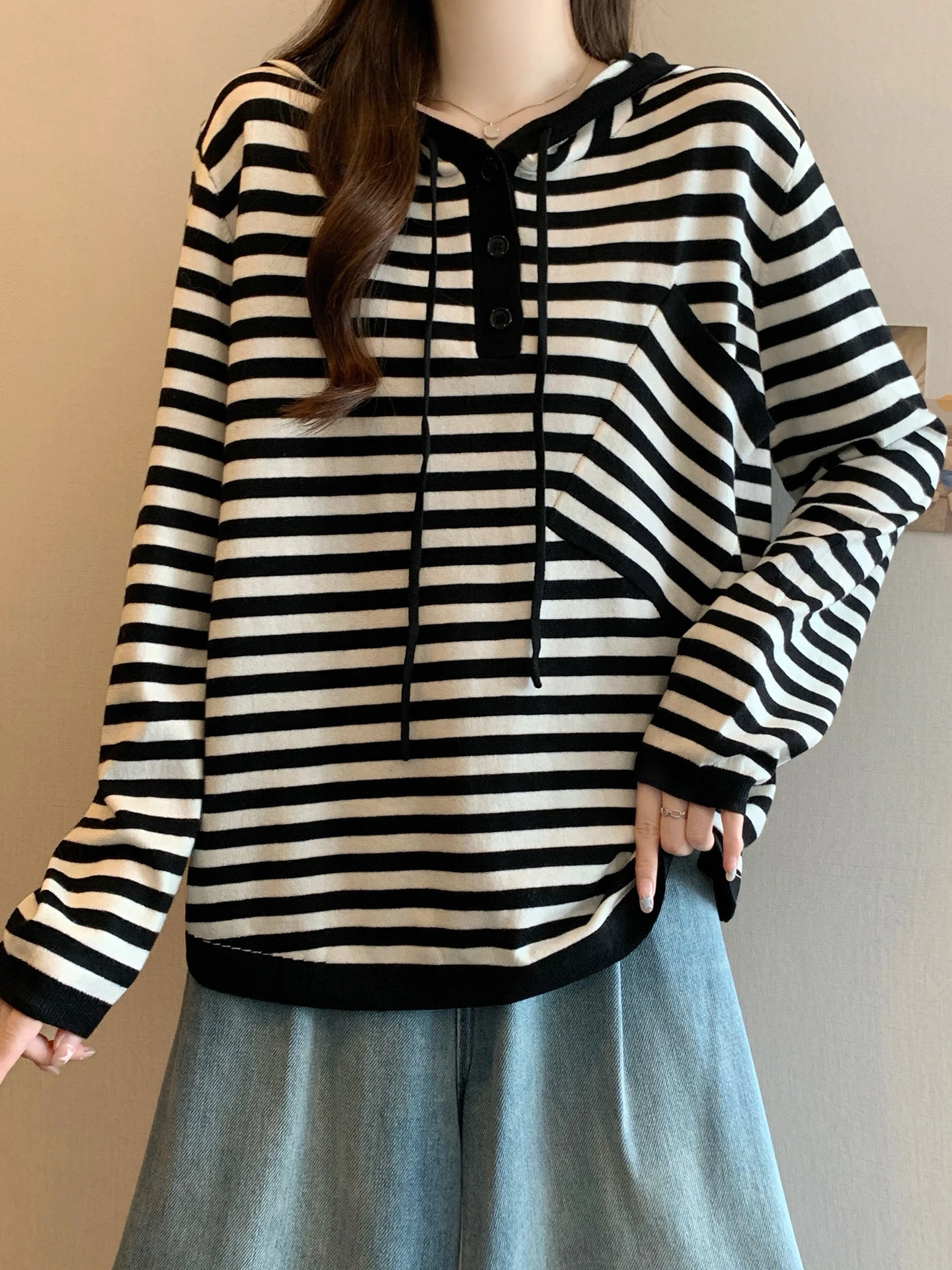 

Loose Casual Striped Long Sve Knitted Sweater Women's Autumn plus Size Conceals Belly Base irt Top Breathable V-ne
