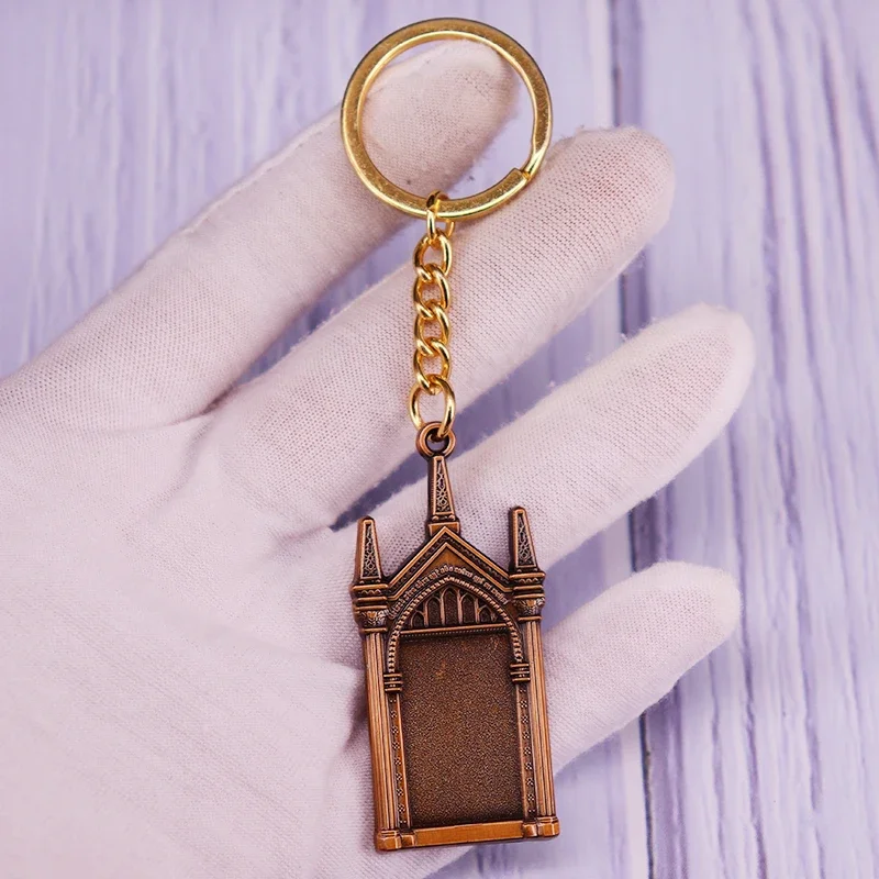 The Mirror of Erised Keychain HPotter Keyring Wizard Magic World Cosplay Accessory