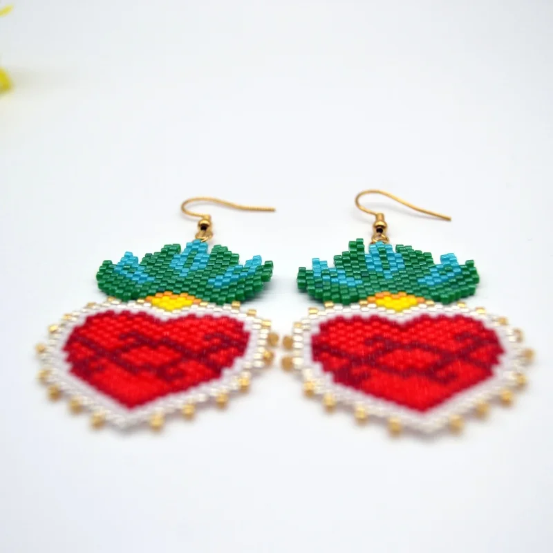 البوهيمي نمط اليد محبوك القلب تصميم الأرز الخرزة أقراط المرأة المألوف بسيط مطرز مجوهرات تنوعا الإكسسوارات