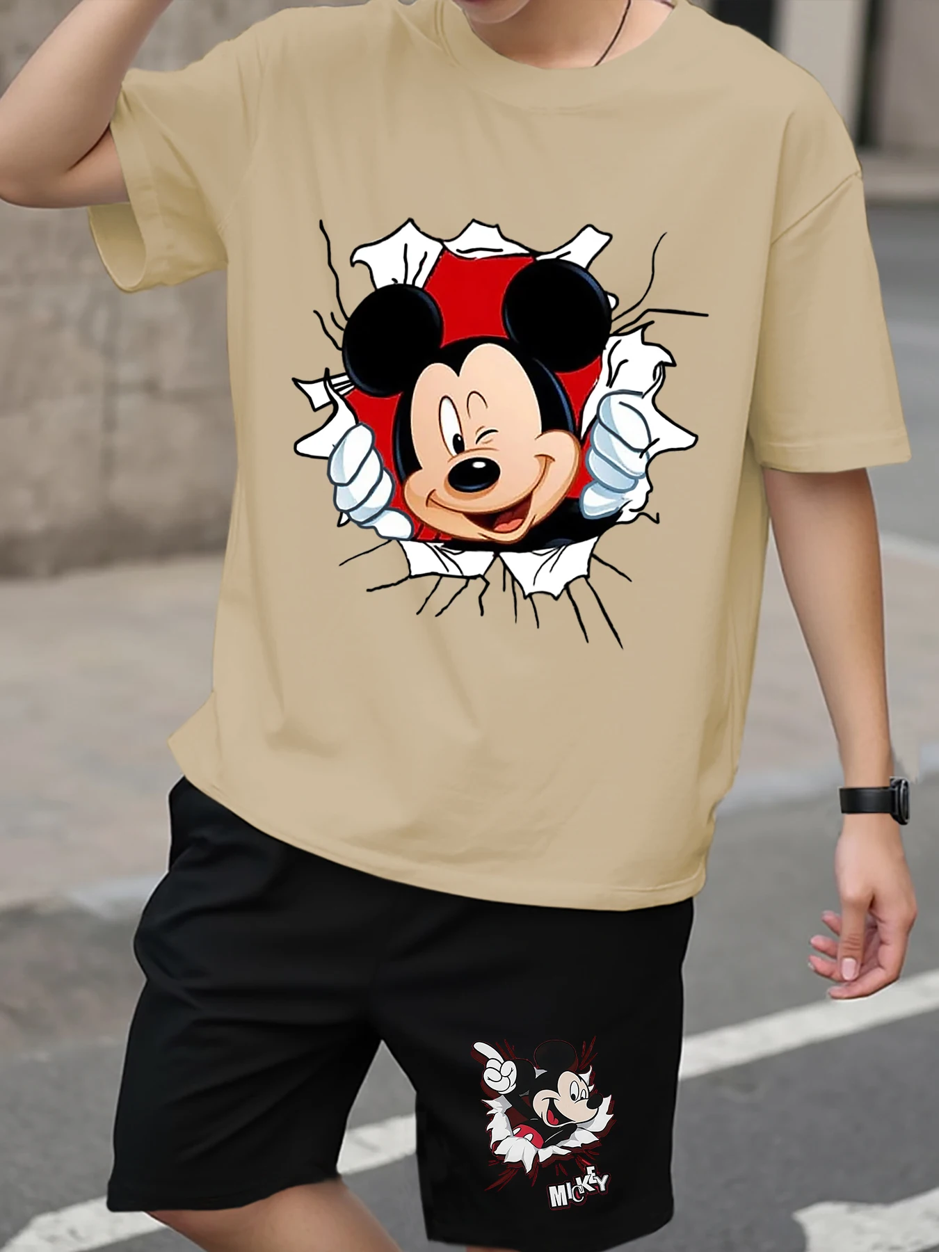 

2-Piece Mickey Mouse Print Men's T-Shirt and Shorts Set Summer Casual Cute Cartoon Short-Sleeve Top Men's Y2K Fashion T-Shirt