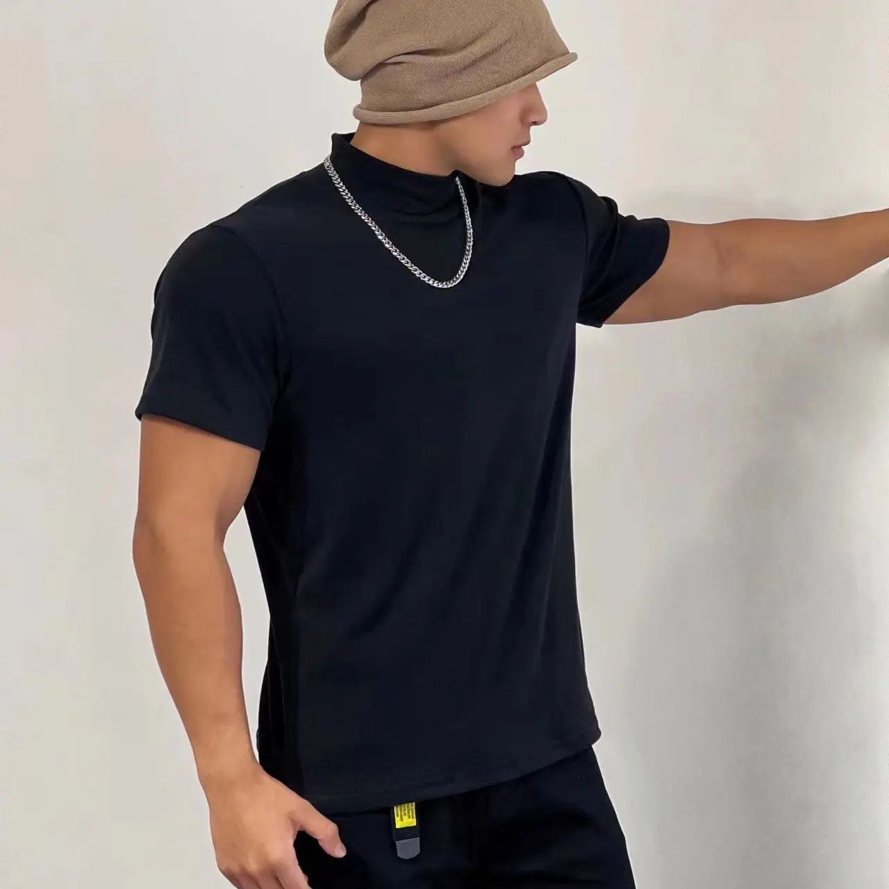 

Men Turtleneck T-Shirt Summer Fashion Casual Tees Tops Gyms Fitness Short Sleeve Sports Skinny Shirt Male Bodybuilding Clothing