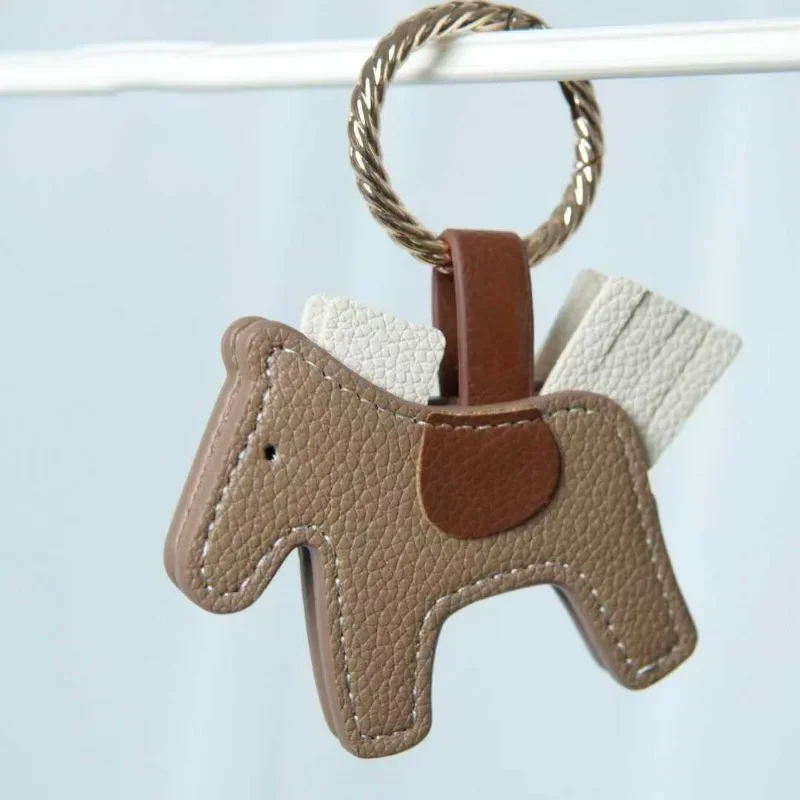 مشبك قبعة مغناطيسي على ظهره ملحق خطاف قبعة الشمس مشبك خطاف مغناطيسي ملحقات حقيبة محمولة