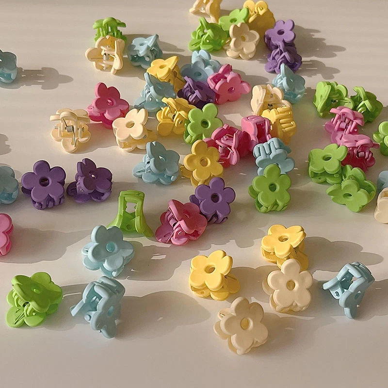 

6Pcs/Lot Korea Fashion Flower Hair Claw Clips Women Girls Matte Mini 2cm Crab Hairpin Barrette Headwear Accessories Styling